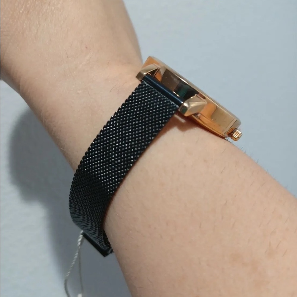 Olivia Burton Big Gray Rose gold black Mesh Women's Watch - Picture 2 of 6